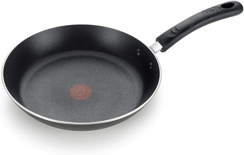 T-fal E93808 Professional Nonstick Skillet